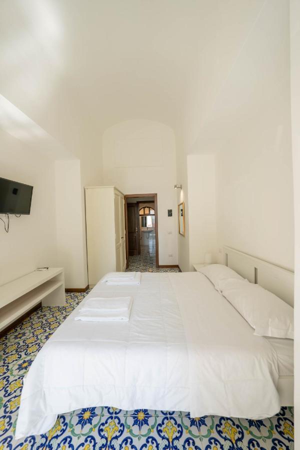 Arcoleo Prestige By Dimorra Bed and Breakfast Νάπολη Εξωτερικό φωτογραφία