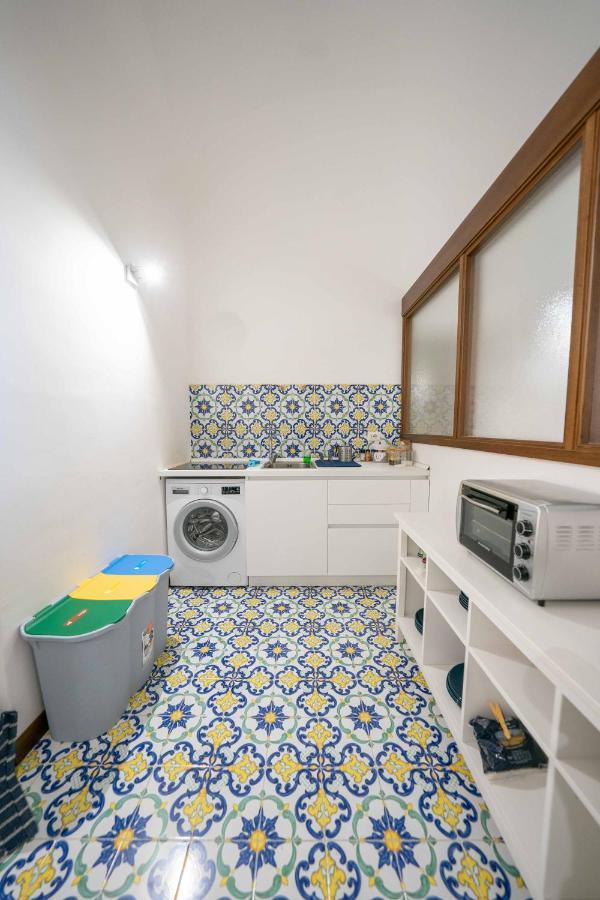 Arcoleo Prestige By Dimorra Bed and Breakfast Νάπολη Εξωτερικό φωτογραφία